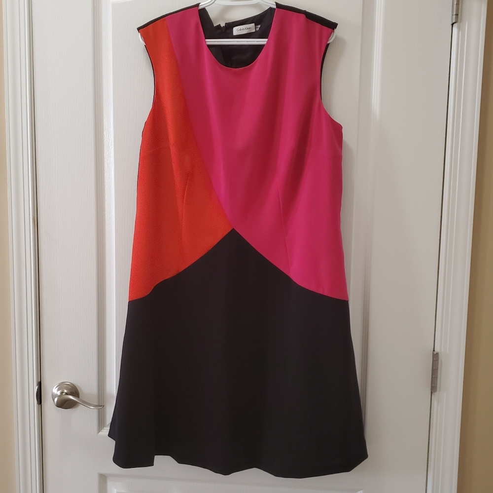 Calvin Klien dress color block